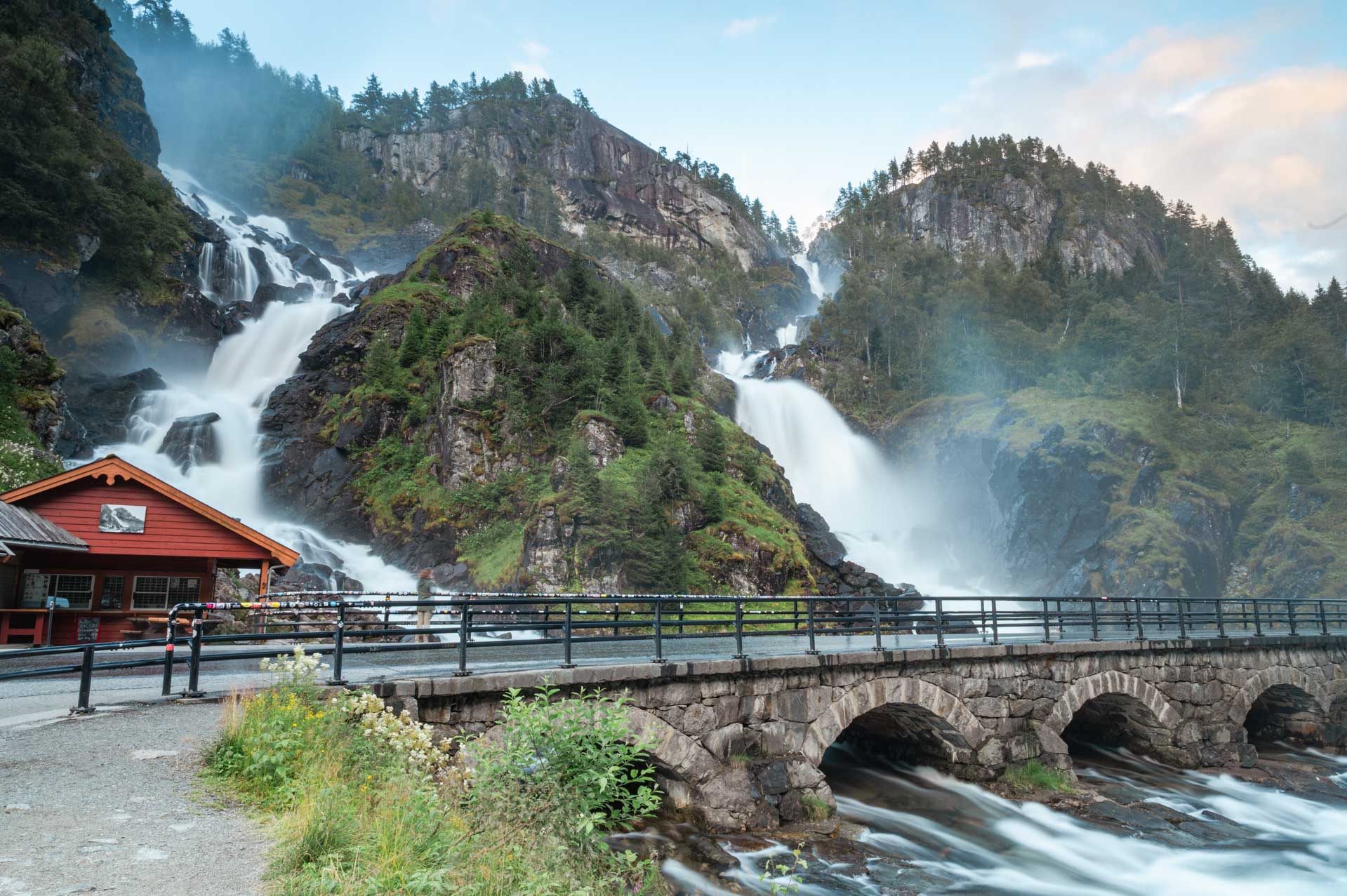 Låtefossen